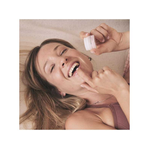 Alma Secret - Bálsamo Reparador para os Lábios Manuka Lip Balm - Morango