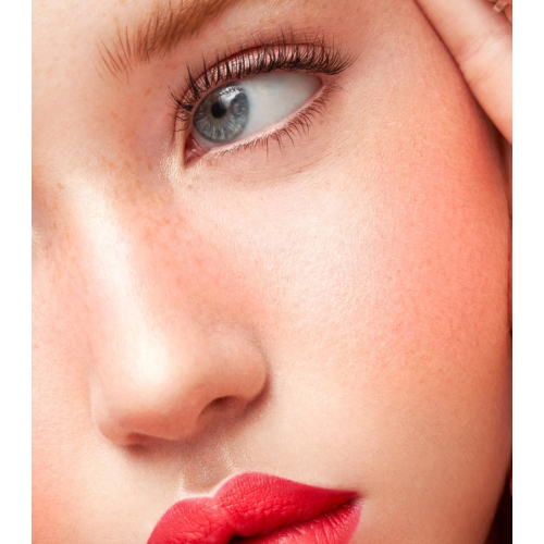 Astra Make-Up - Máscara First Reaction Volume