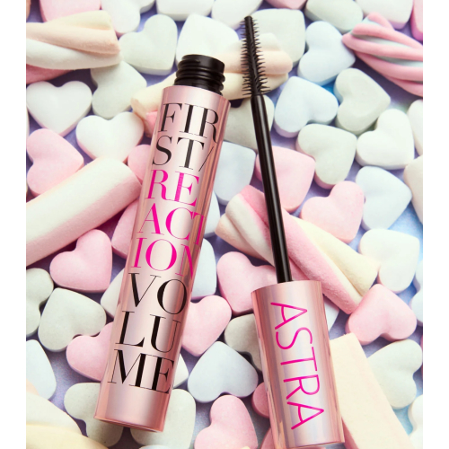 Astra Make-Up - Máscara First Reaction Volume