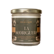 Book and Glow - *Mundos Extraordinários* - Vela de soja vegana - A Toca