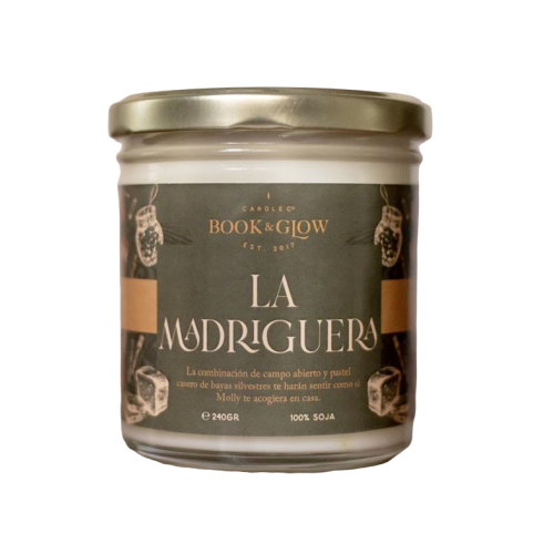 Book and Glow - *Mundos Extraordinários* - Vela de soja vegana - A Toca