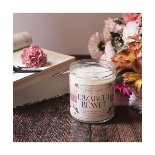 Book and Glow - *Mundos Notáveis* - Vegan Soy Candle - Elizabeth Bennet