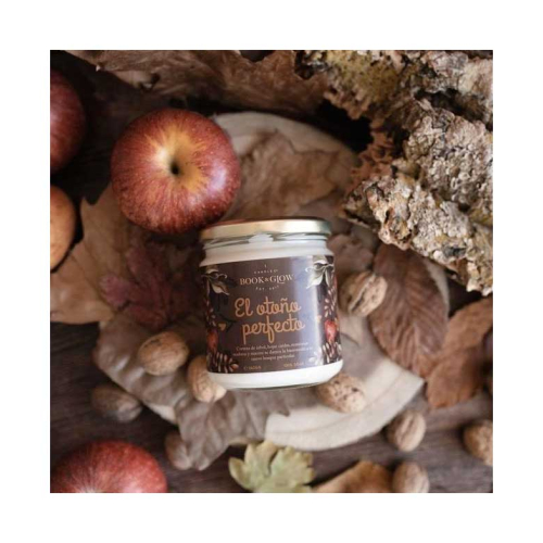 Book and Glow - *Perfect Moments* - Vegan Soy Candle - El otoño perfecto