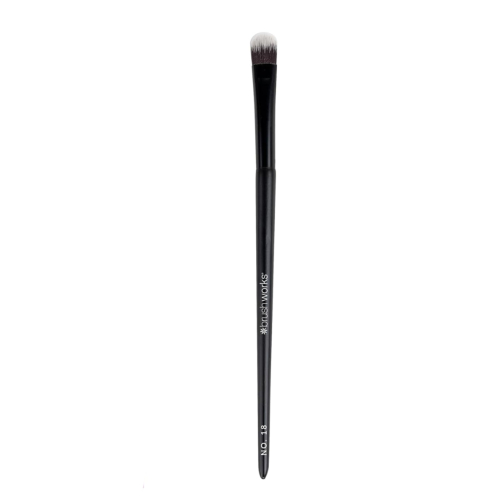 Brushworks - Pincel para Olhos Flat Eye - Nº 18