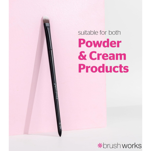 Brushworks - Pincel para Olhos Flat Eye - Nº 18