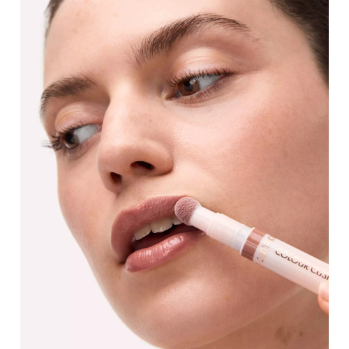 Catrice - Óleo Labial Colour Cushion Juicy - 050: Drenched Drama