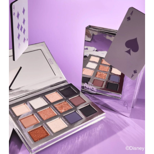 Catrice - *Alice in Wonderland* - Paleta de Sombras - 01: Meet Me In Wonderland