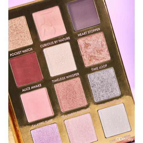 Catrice - *Alice in Wonderland* - Paleta de Sombras - 02: In A World Of My Own