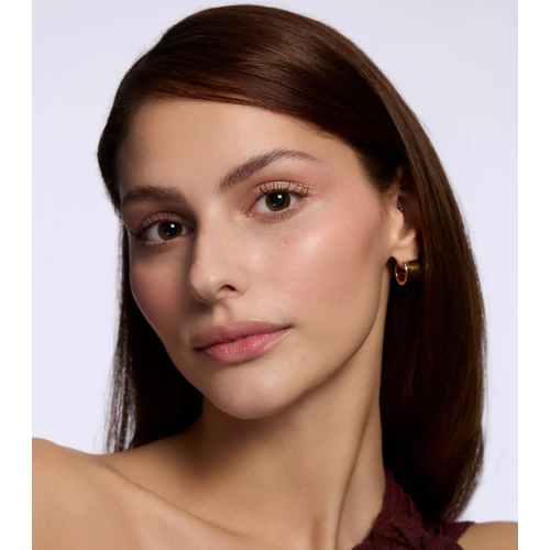 Catrice - Bálsamo Labial Care In Colours - 070: Girlboss