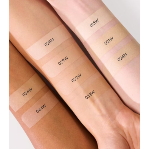 Catrice - *Glass Cloud* - Base de Maquiagem Invisible Cover Cushion Foundation - C042C