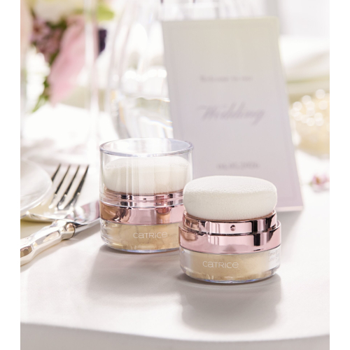 Catrice - *Brides & Besties* - Iluminador Corporal em Pó Dream Cushion