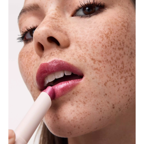 Catrice - Brilho Labial em Bastão Diamond Glaze - 030: Too Glam To Give A Damn