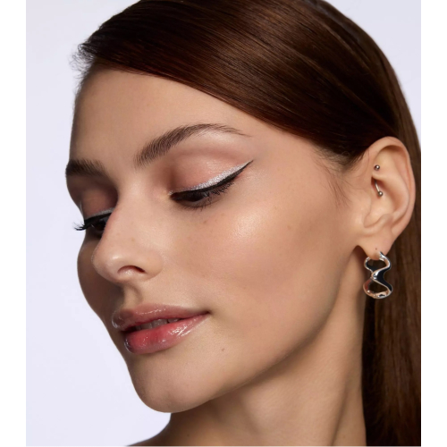 Catrice - Delineador Ultra Precision Gel Eye 20H Waterproof - 120: Icy Silver