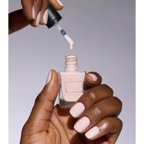 Catrice - Esmalte Gel Affair - 004: Rosy Bowtastic