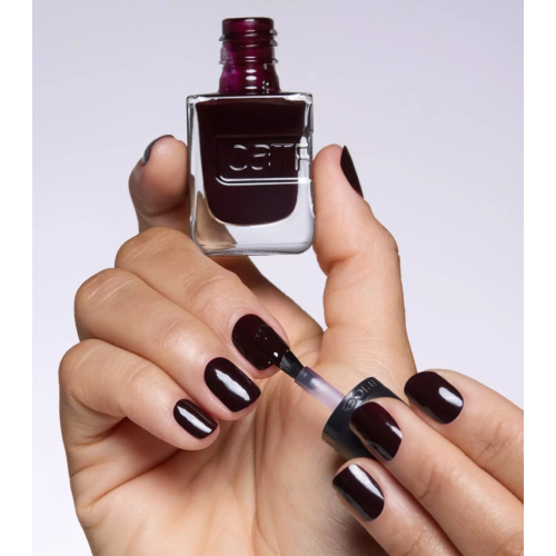 Catrice - Esmalte Gel Affair - 022: Cherry Is The New Black