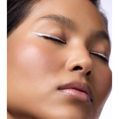 Catrice - Delineador Space Glam Liquid Effect - 010: Moonstone Metallic