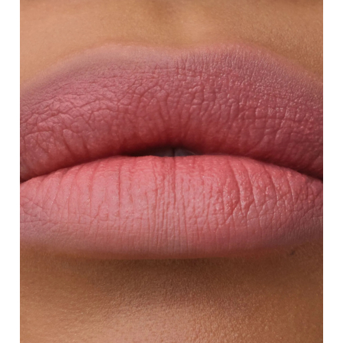 Catrice - Labial efeito crema pó Blur-Real Lip - C040: Berry Dusk