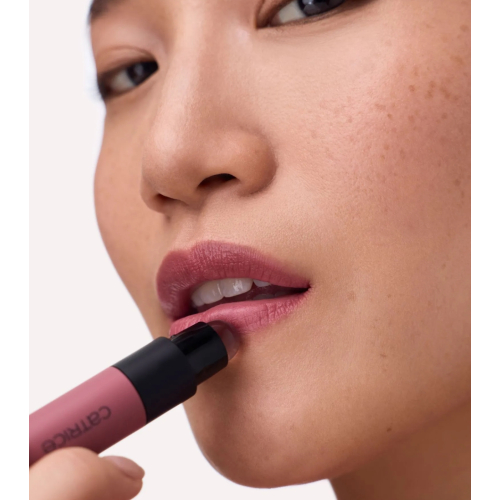 Catrice - Labial efeito crema pó Blur-Real Lip - C040: Berry Dusk