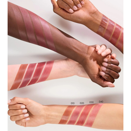 Catrice - Labial efeito crema pó Blur-Real Lip - C040: Berry Dusk