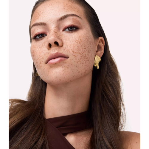 Catrice - Delineador Jewel Glide Effect - 050: Ruby Crystals