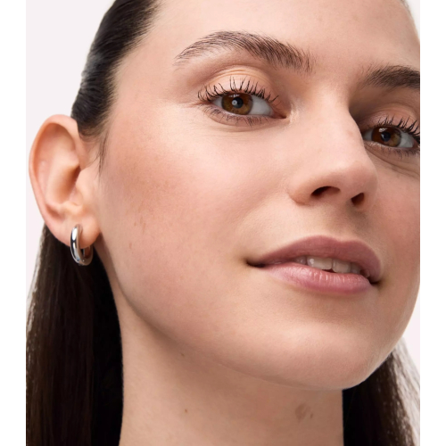 Catrice - Máscara de cílios volumizadora Tubing Stay In Place