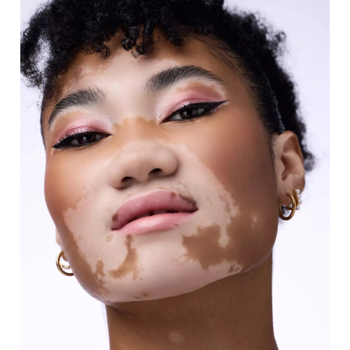 Catrice - Tiny Treasures Paleta de sombras - 020: Wild Berry