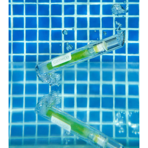 Catrice - *Poolside Of Life* - Óleo labial bifásico - C01: Under Palm Trees