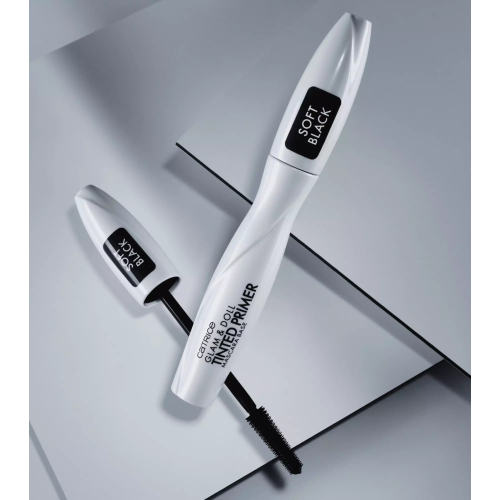 Catrice - Primer para rímel colorido Glam & Doll