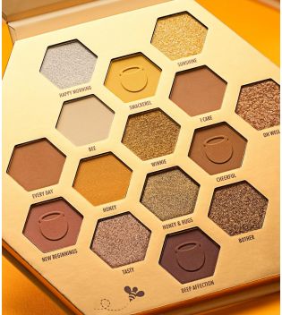Catrice - *Winnie the Pooh* - Paleta de sombras - 010: Sweet As Can Bee