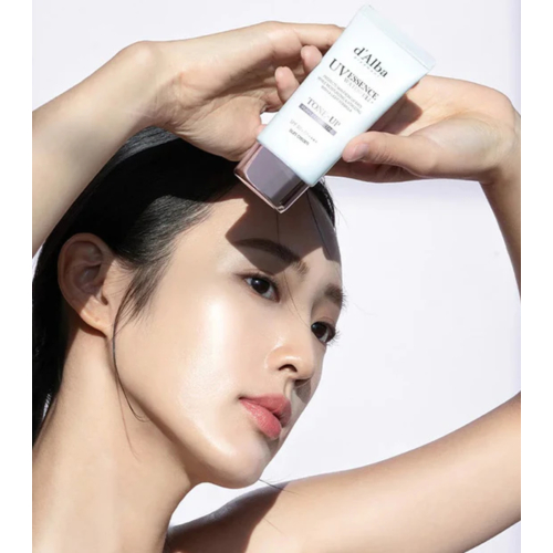 D'Alba - Protetor solar facial Tone-Up SPF50+ PA++++ - Purple Correcting
