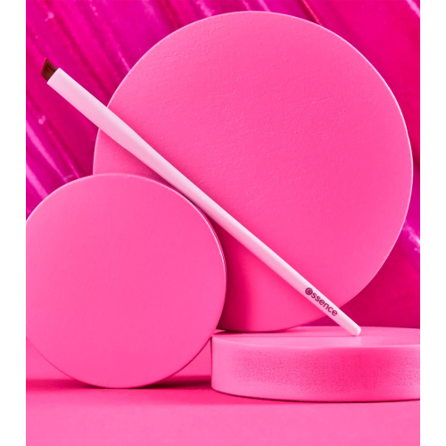 essence - pincel eyeliner