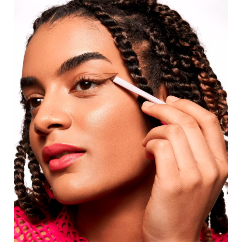 essence - pincel eyeliner