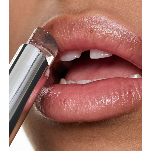 essence - Bálsamo labial Hydra Kiss - 01: Crystal Kiss