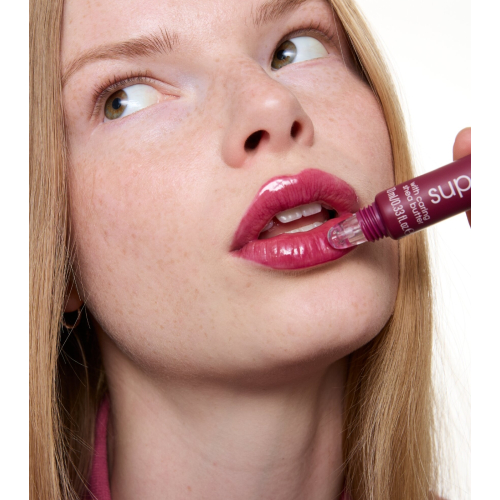 essence - Bálsamo Labial Super Peptide - 08: Cherrylicious!