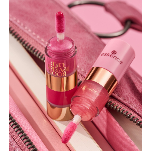 essence - *Book Lovers Club* - Brilho labial