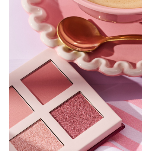 essence - *Book Lovers Club* - Palete de sombras