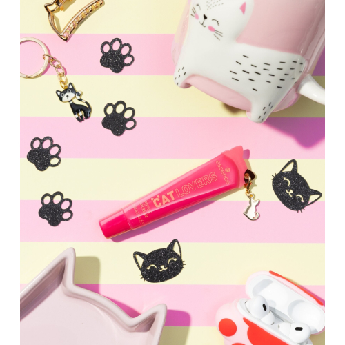 essence - Creme labial com péptidos Dog Gang or Cat Crew - 02: Little Paw