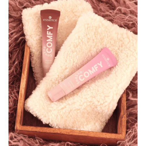 essence - *Feelin' Comfy* - Brilho Labial Peptídico - 02: Cinnamon Cuddles