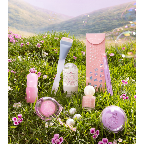 essence - *Glimmer in a Bubble* - Esmalte para Unhas