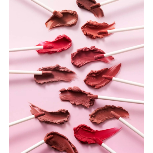 essence - Batom matte com acabamento esfumado BLUR soufflé - 02: Spice Filter