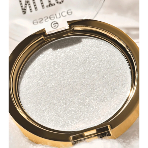 essence - *Nuts About You* - Iluminador em Pó - Sugar Plum Fairy's Dust