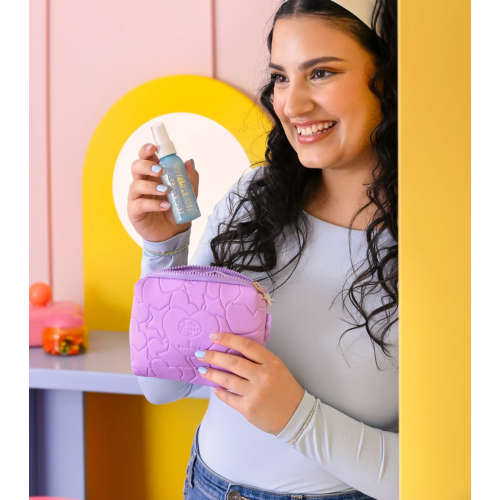 essence - *Polly Pocket* - Spray fixador Not Small, I'm Fun Size!