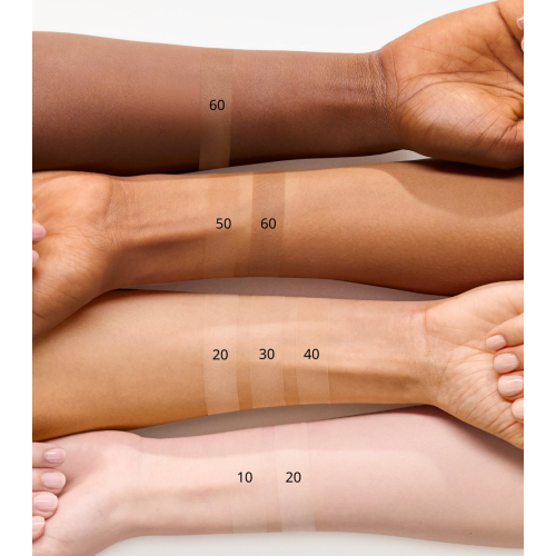 essence - Polvos compactos matificantes Matte Blur - 40