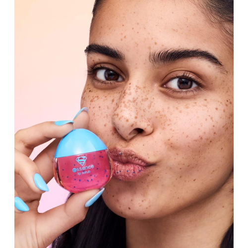 essence - *Superman* - Esfoliante Labial