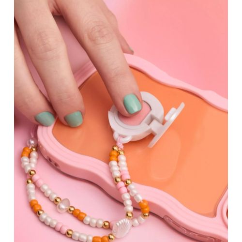 essence - *The Little Mermaid* - Bálsamo labial com pingente para celular