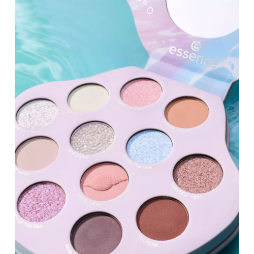essence - *The Little Mermaid* - Paleta de Sombras - 02: Mermaids Have More Fun