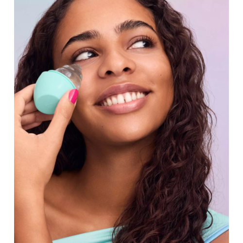 essence - *The Little Mermaid* - Rolo de Gelo para o Rosto