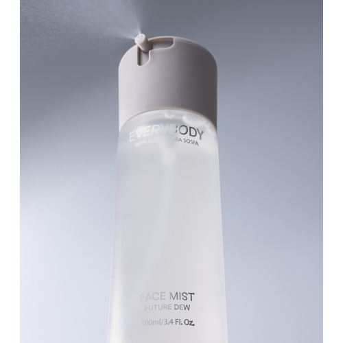 Everybody London - *Aleksandra Sosfa Futura Makeup* - Bruma Facial Future Dew