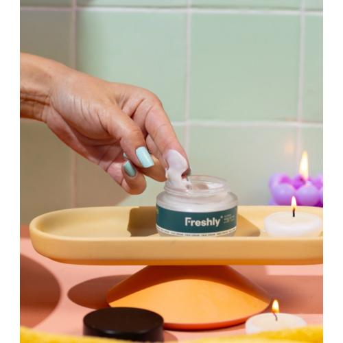 Freshly Cosmetics - Creme facial antienvelhecimento Omega Rich Well-Ageing