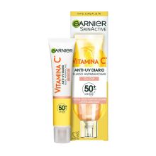 Garnier - *Skin Active* - Fluido diário anti-manchas e anti-UV com Vitamina C FPS50+ - Efeito Brilho